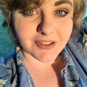 Meet your Posher, Katelyn